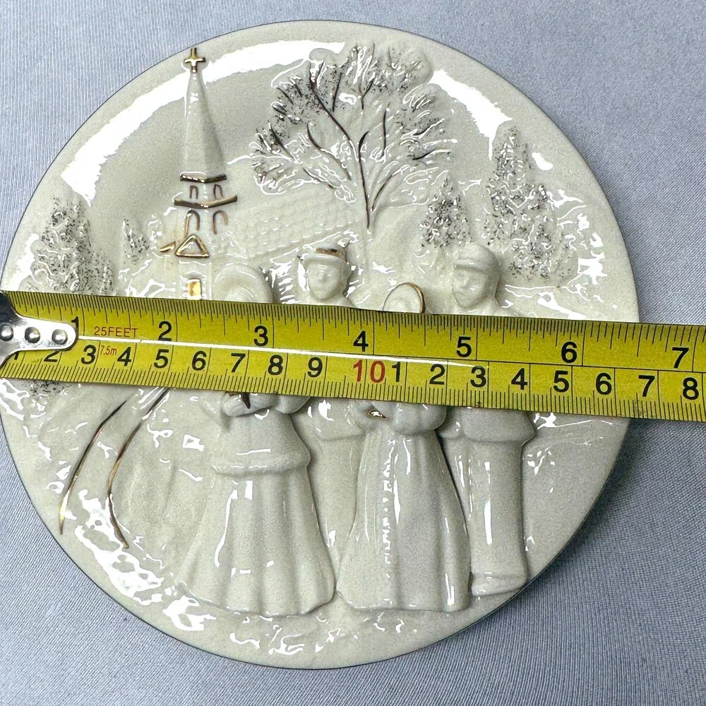Mikasa Christmas Plate Carolers Church 3D Porcelain FK001 Holiday Elegance